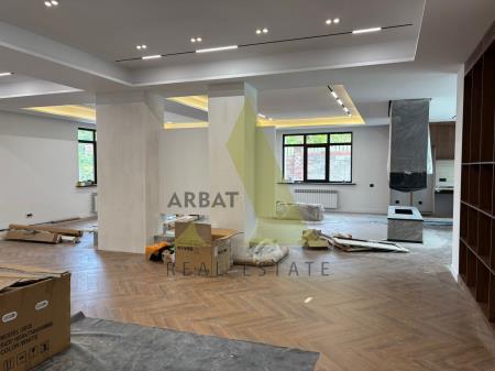 Фото Отдельный дом, 10 комн, 750м²