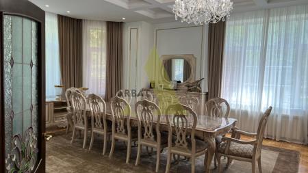 Фото Отдельный дом, 7 комн, 650м²