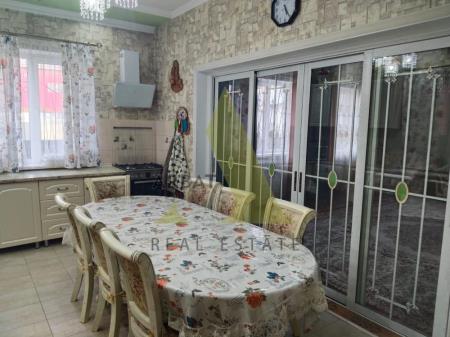 Фото Отдельный дом, 7 комн, 300м²