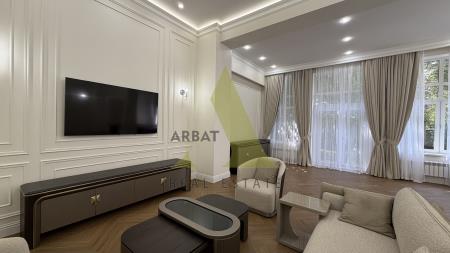 Фото Отдельный дом, 6 комн, 460.4м²