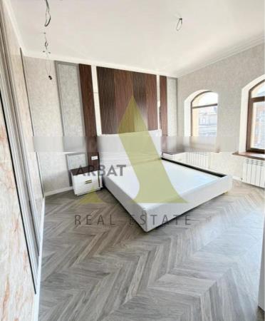 Фото Отдельный дом, 5 комн, 400м²