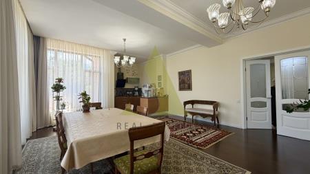 Фото Отдельный дом, 7 комн, 751.4м²