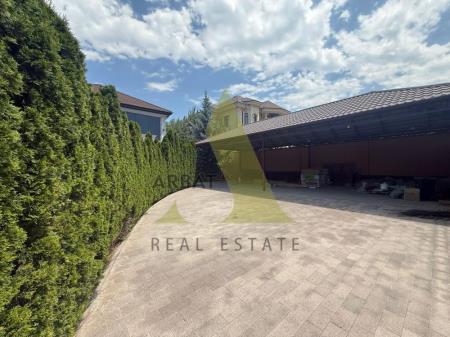 Фото Отдельный дом, 4 комн, 228м²