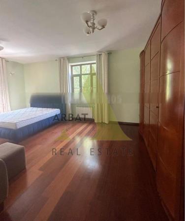 Фото Отдельный дом, 8 комн, 435м²