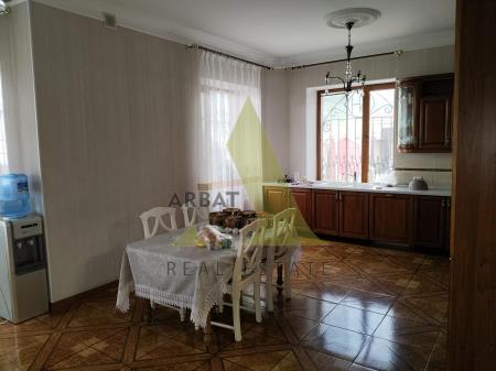 Фото Отдельный дом, 6 комн, 285м²