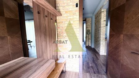 Фото Отдельный дом, 6 комн, 400м²