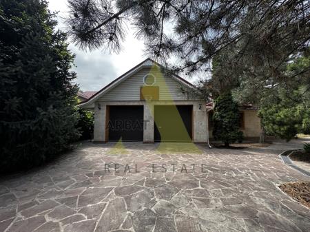 Фото Отдельный дом, 8 комн, 454м²