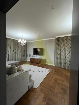 Фото Отдельный дом, 6 комн, 240м²