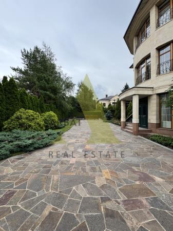 Фото Отдельный дом, 10 комн, 1000м²