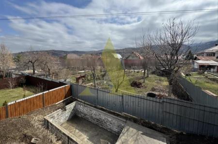 Фото Отдельный дом, 5 комн, 260м²