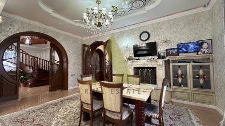 Фото Отдельный дом, 8 комн, 568м²