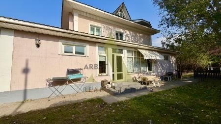 Фото Отдельный дом, 5 комн, 370м²