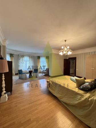 Фото Отдельный дом, 10 комн, 1000м²