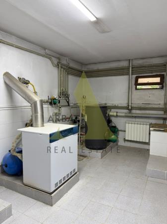 Фото Отдельный дом, 5 комн, 345м²