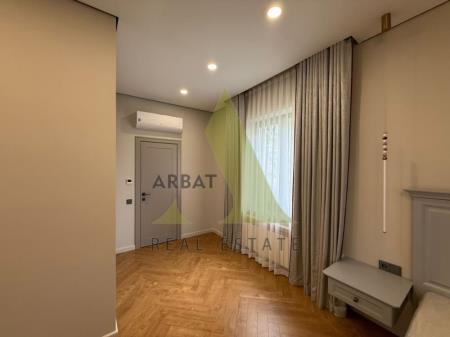 Фото Отдельный дом, 4 комн, 228м²