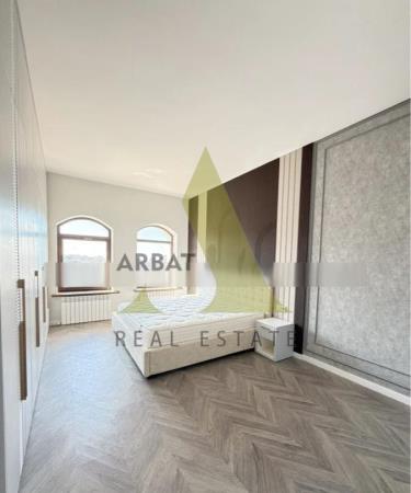 Фото Отдельный дом, 5 комн, 400м²
