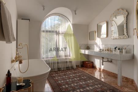 Фото Отдельный дом, 7 комн, 1200м²