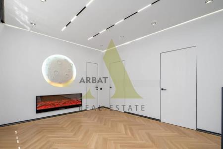 Фото Отдельный дом, 7 комн, 300м²