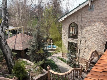 Фото Отдельный дом, 6 комн, 300м²
