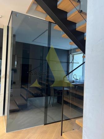 Фото Квартира, 4 комн, 180 м²