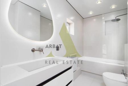 Фото Отдельный дом, 7 комн, 300м²
