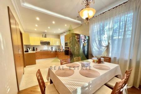 Фото Отдельный дом, 5 комн, 223м²