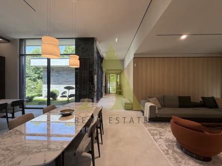 Фото Отдельный дом, 5 комн, 171м²