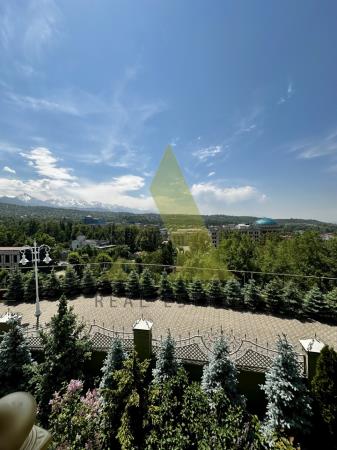 Фото Отдельный дом, 10 комн, 1400м²