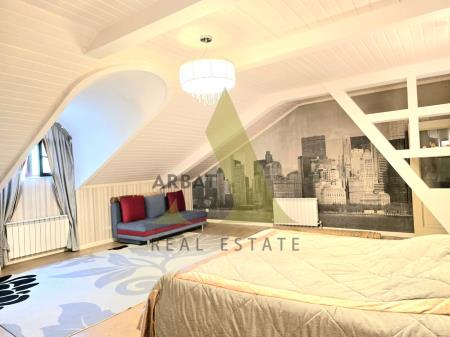 Фото Квартира, 8 комн, 433 м², 3/4 эт., 2011 г.п.