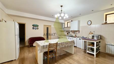 Фото Отдельный дом, 7 комн, 751.4м²