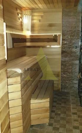 Фото Отдельный дом, 9 комн, 650м²