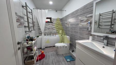 Фото Отдельный дом, 6 комн, 205м²