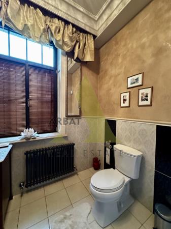 Фото Отдельный дом, 8 комн, 750м²
