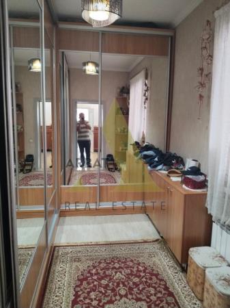 Фото Отдельный дом, 7 комн, 300м²