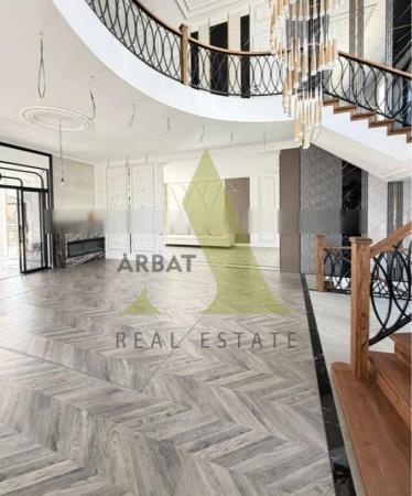 Фото Отдельный дом, 5 комн, 400м²