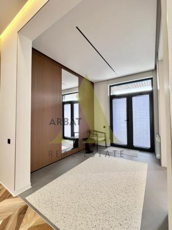 Фото Отдельный дом, 8 комн, 350м²