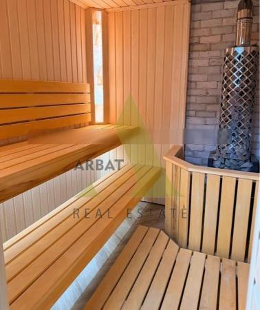 Фото Отдельный дом, 5 комн, 400м²