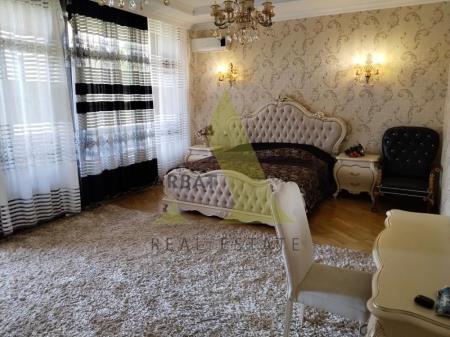 Фото Отдельный дом, 9 комн, 399м²