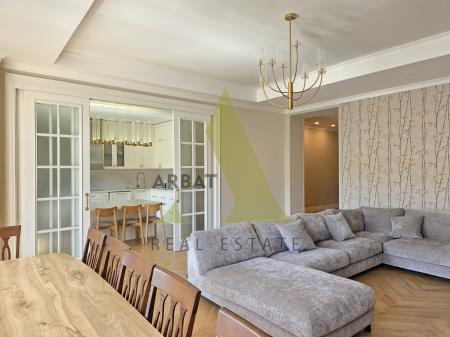Фото Квартира, 5 комн, 220 м², 4/10 эт., 2022 г.п.