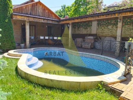 Фото Отдельный дом, 9 комн, 399м²