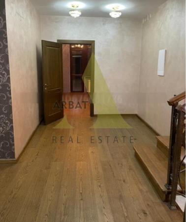 Фото Отдельный дом, 9 комн, 472м²