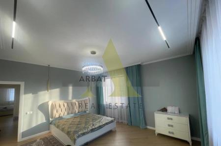Фото Отдельный дом, 4 комн, 200м²