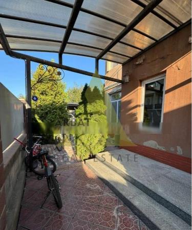 Фото Отдельный дом, 8 комн, 300м²