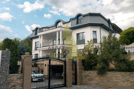 Фото Отдельный дом, 7 комн, 1200м²