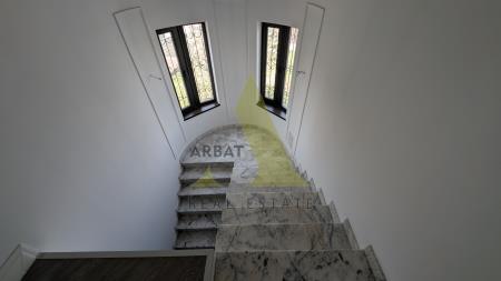 Фото Отдельный дом, 8 комн, 550м²