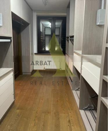 Фото Отдельный дом, 9 комн, 472м²