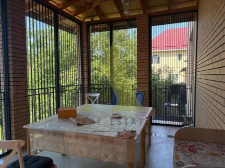 Фото Отдельный дом, 6 комн, 400м²