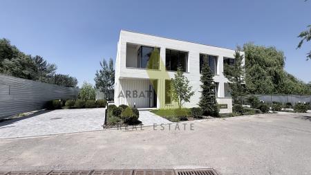 Фото Отдельный дом, 5 комн, 275м²