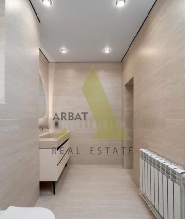 Фото Отдельный дом, 7 комн, 300м²