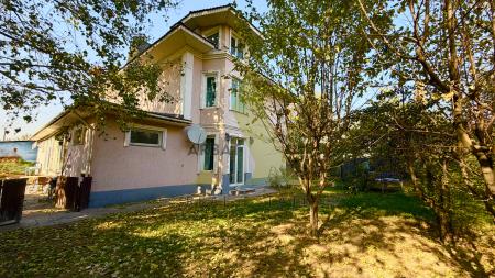 Фото Отдельный дом, 5 комн, 370м²